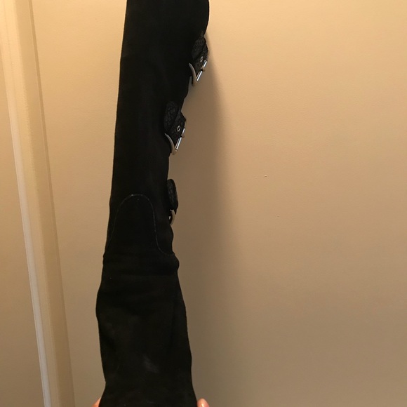 Tall Boot - Picture 4 of 6